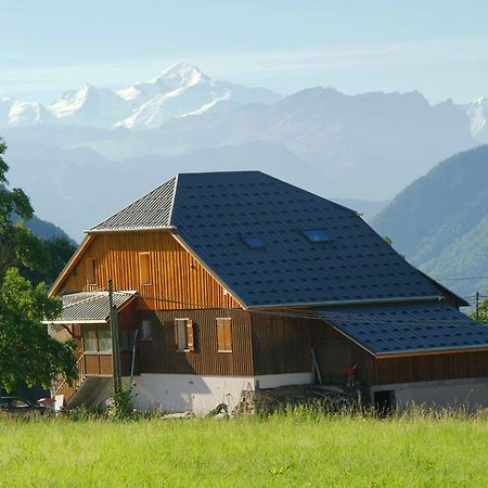 Les Paddocks Du Mont Blanc Mieussy Exterior photo