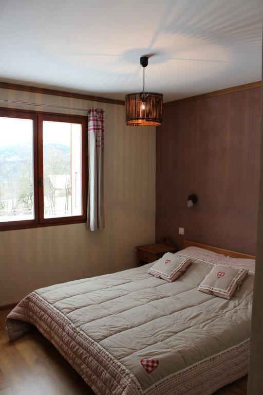 Les Paddocks Du Mont Blanc Mieussy Room photo